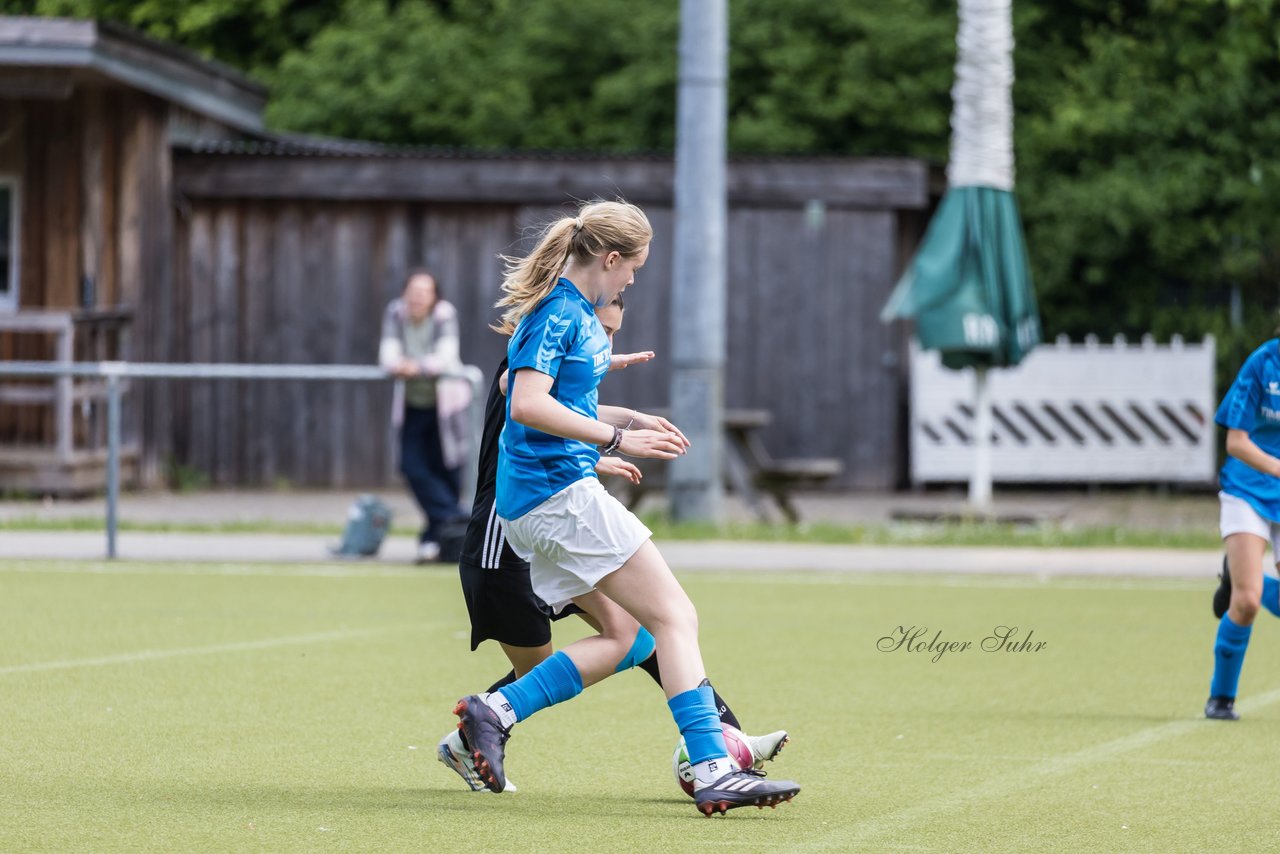 Bild 221 - wBJ SC Condor - VfL Pinneberg : Ergebnis: 3:2